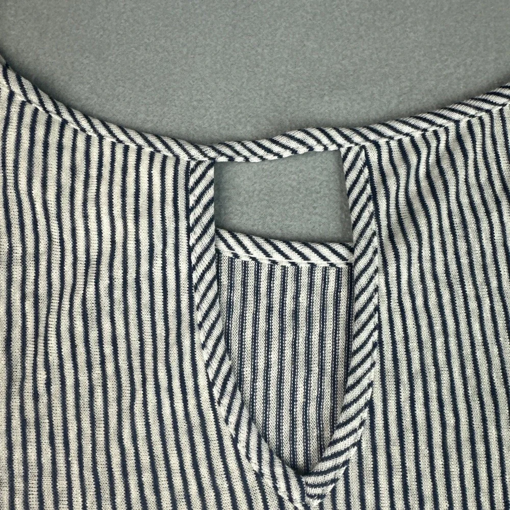 C&C California 100% Linen Top Womens XL Blue White Striped NWOT Coastal Beach